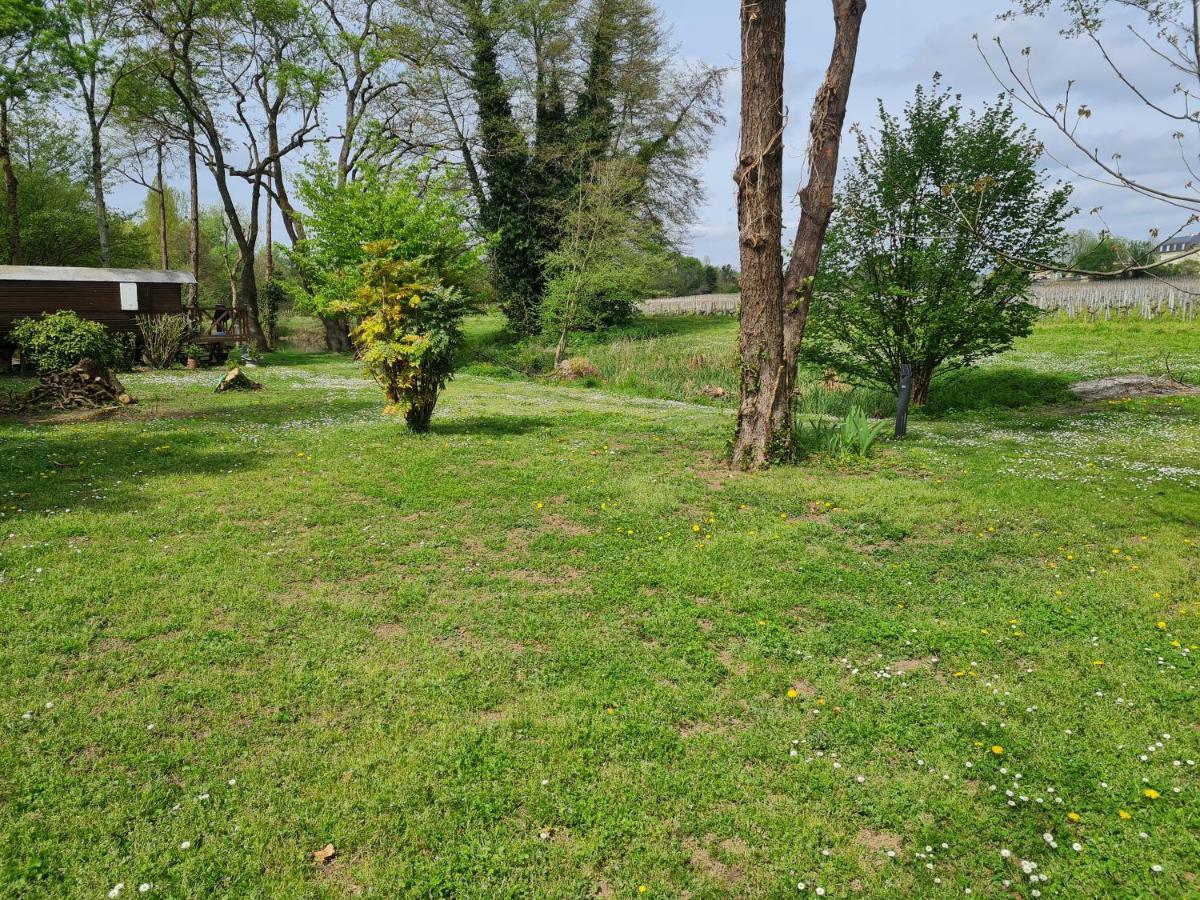 Roulotte D'Aquitaine Bed & Breakfast Saint-Sulpice-de-Faleyrens Exterior photo